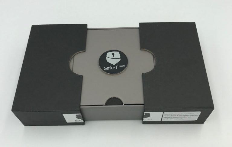safe-t-mini-box-unboxing-e1535555446517-768x489