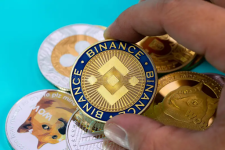 Cuddly Coin Conquest Continues as Binance Coin (BNB) and Stellar (XLM) Traders Warm to Koala Coin (KLC)