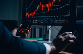 BONK & WLFI Price Analysis Turns Positive While BlockDAG’s $432M+ Raise & Coinbase + Kraken Buzz Sends Traders Into FOMO Mode