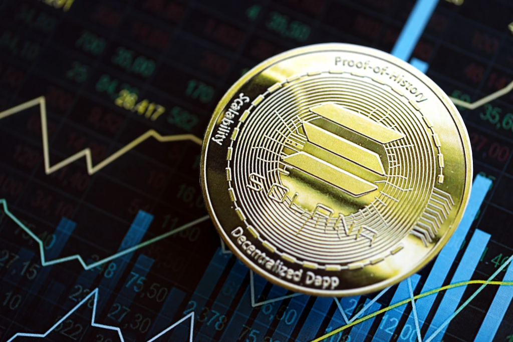 Solana Price Prediction Flat While Digitap ($TAP) Targets 5,000% Growth with its No-KYC Visa Card