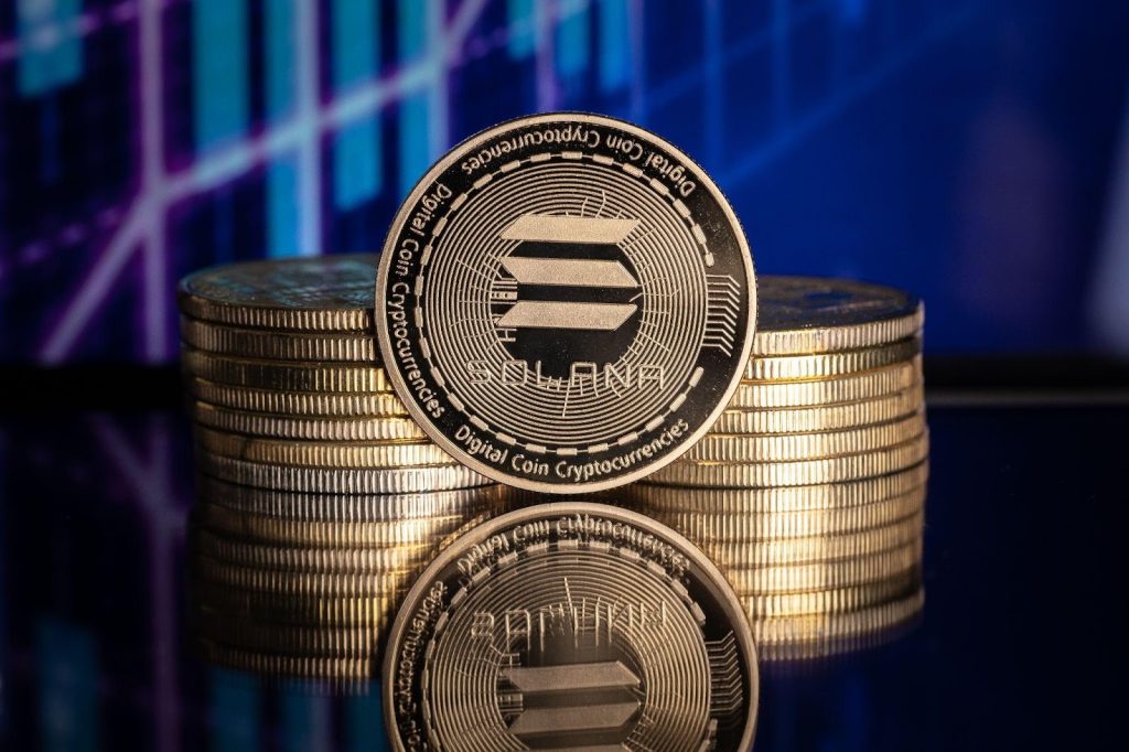 Panic in the Market: Traders Flee $104 SOL for Digitap ($TAP): Best Crypto Presale