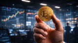 Bitcoin Price Holds Near $91K as ETF Inflows Offset US–EU Tariff Shock